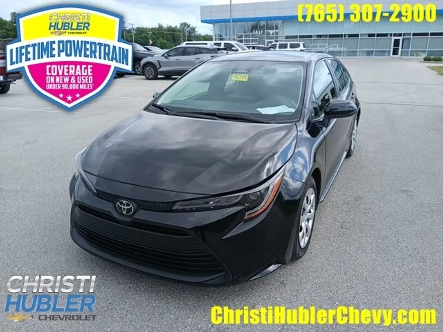 2024 Toyota Corolla LE photo 1