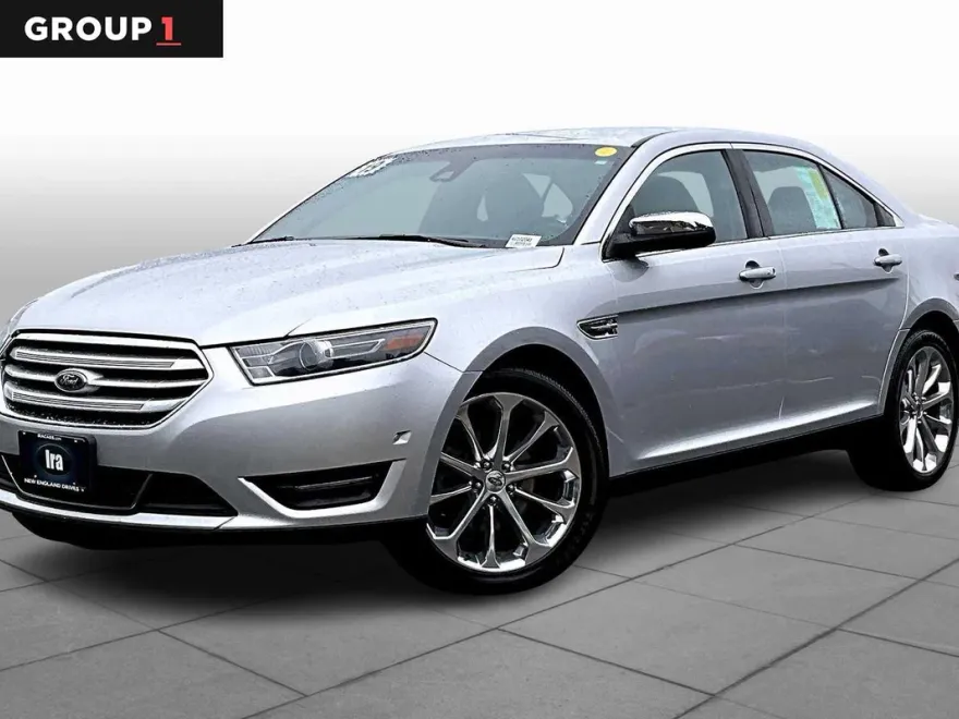 2019 Ford Taurus Limited photo 1