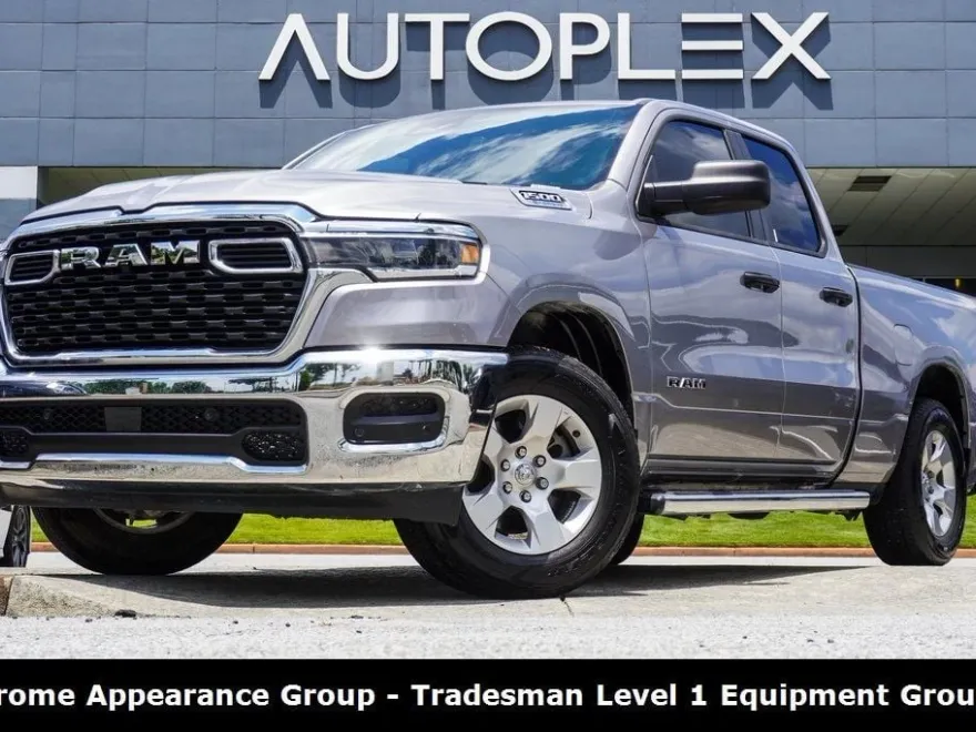 2025 Ram 1500 Tradesman photo 1