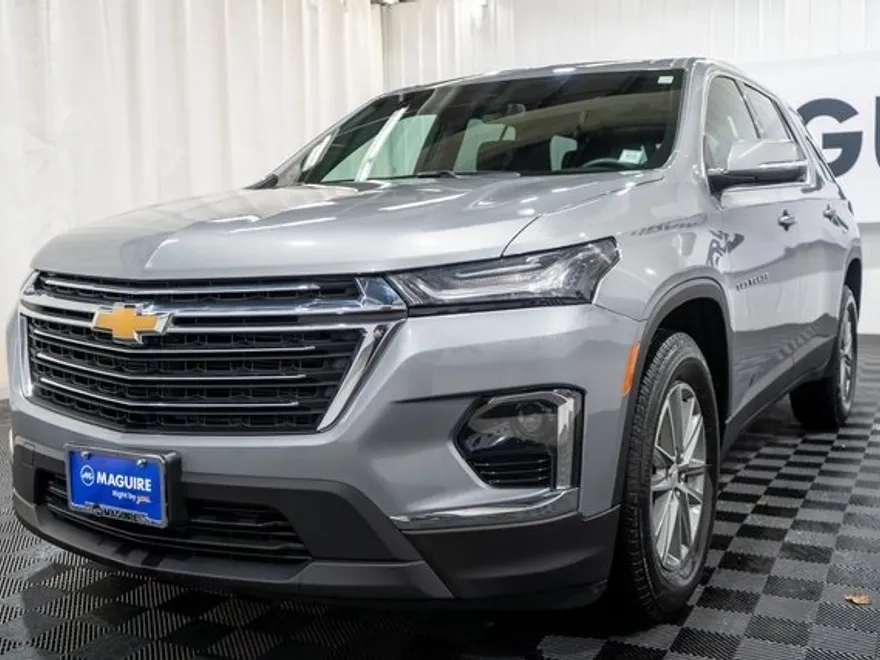 2023 Chevrolet Traverse photo 1