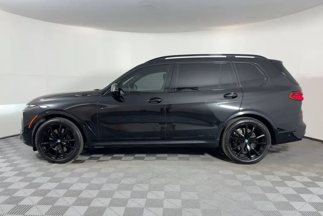 2023 Bmw X7 xDrive40i photo 1
