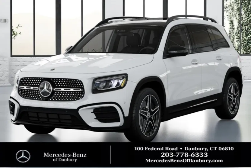 2026 Mercedes Benz GLB 250 4MATIC photo 1