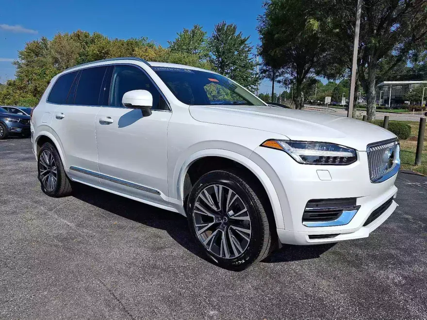 2022 Volvo XC90 Recharge T8 Inscription Expression photo 1