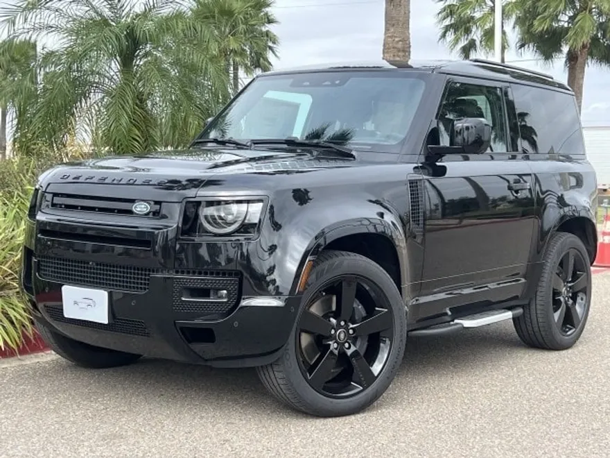 2025 Land Rover Defender 90 X-Dynamic SE photo 1