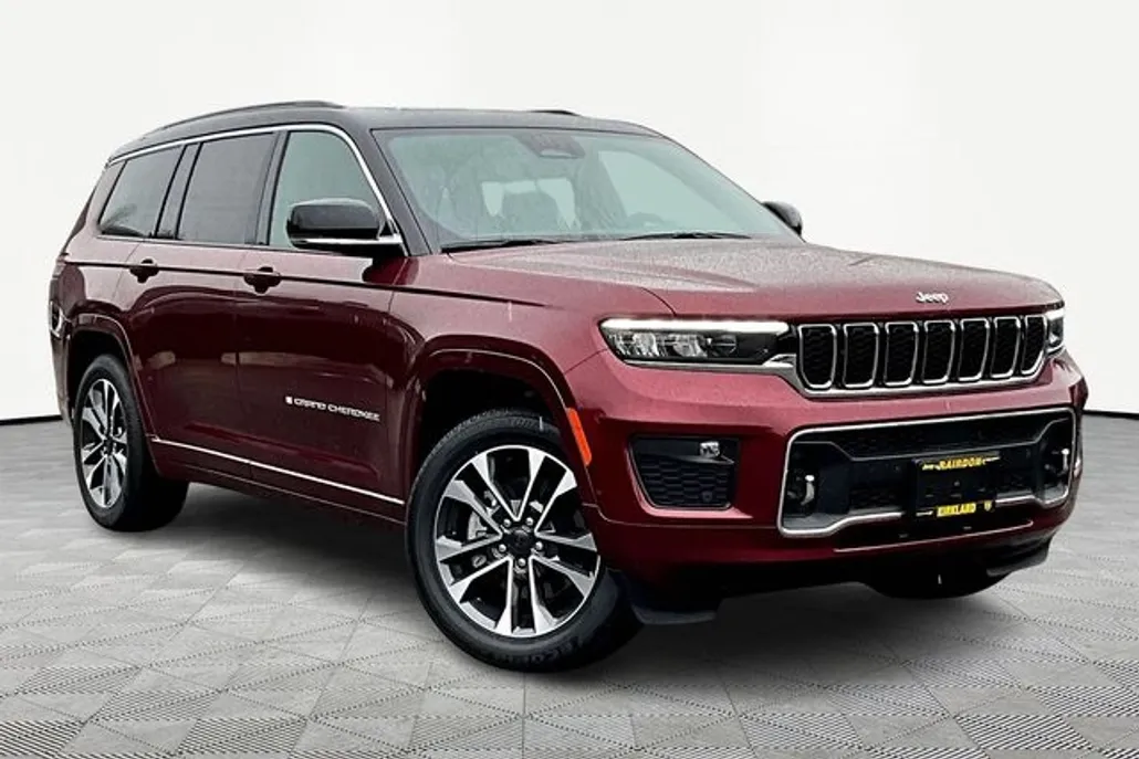 2024 Jeep Grand Cherokee Overland photo 1