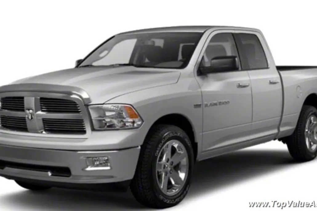 2010 Dodge Ram SLT photo 1