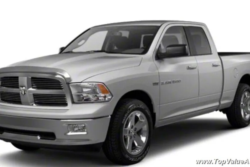 2010 Dodge Ram SLT photo 1