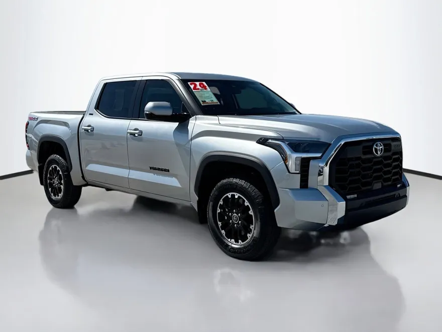 2024 Toyota Tundra SR5 photo 1