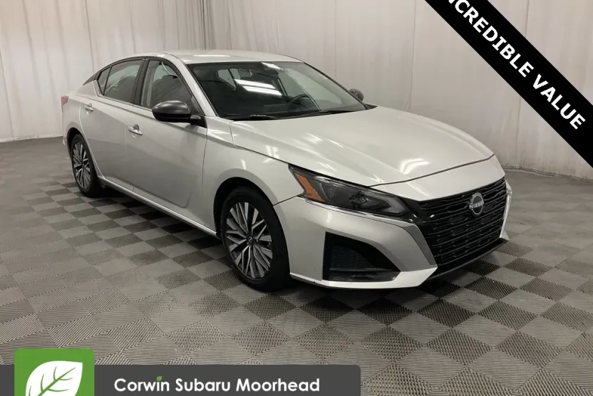 2024 Nissan Altima 2.5 SV photo 1