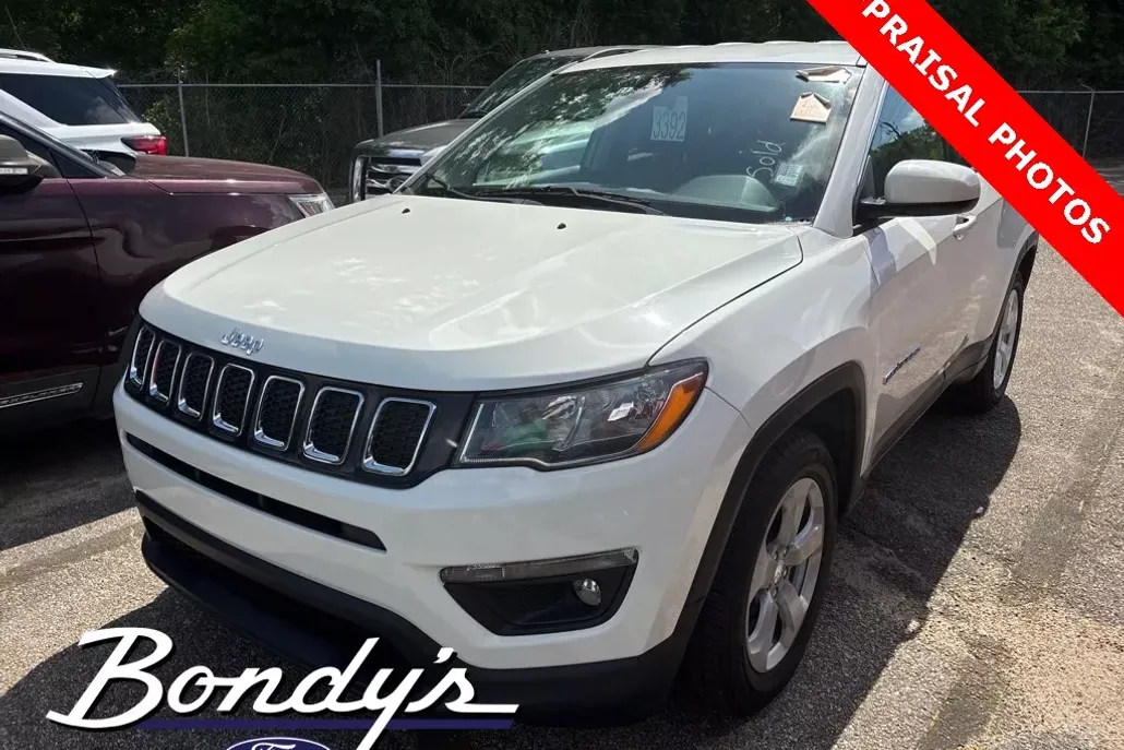 2019 Jeep Compass Latitude photo 1