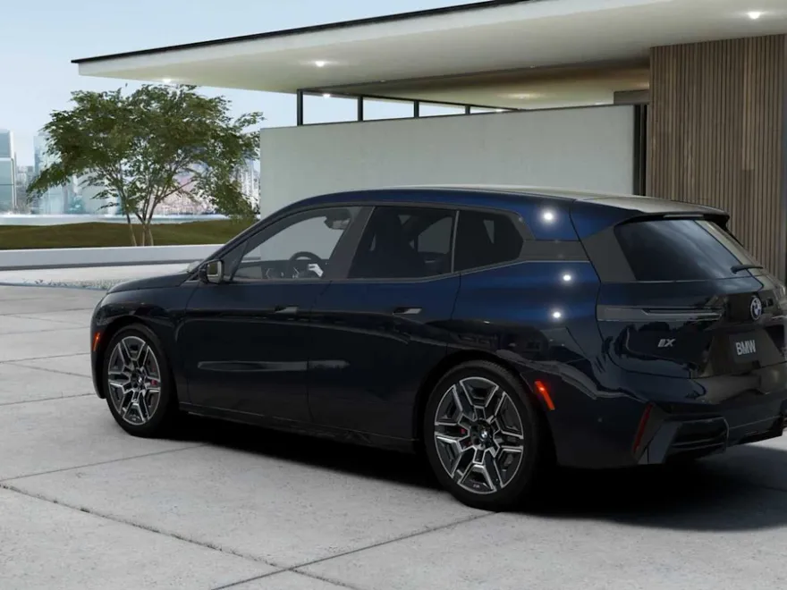2026 Bmw iX photo 1