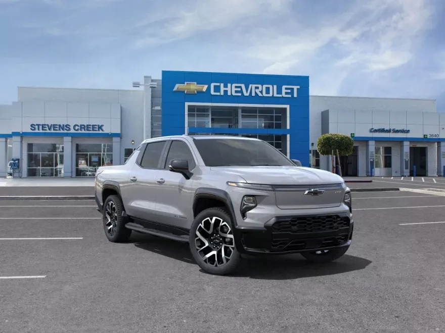 2025 Chevrolet Silverado EV RST photo 1