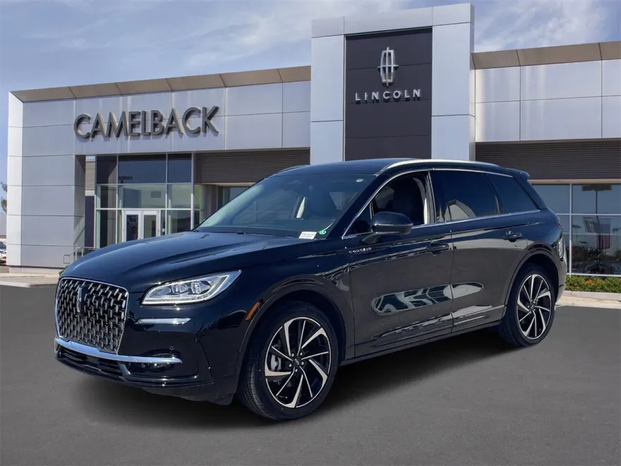 2024 Lincoln Corsair Grand Touring photo 1
