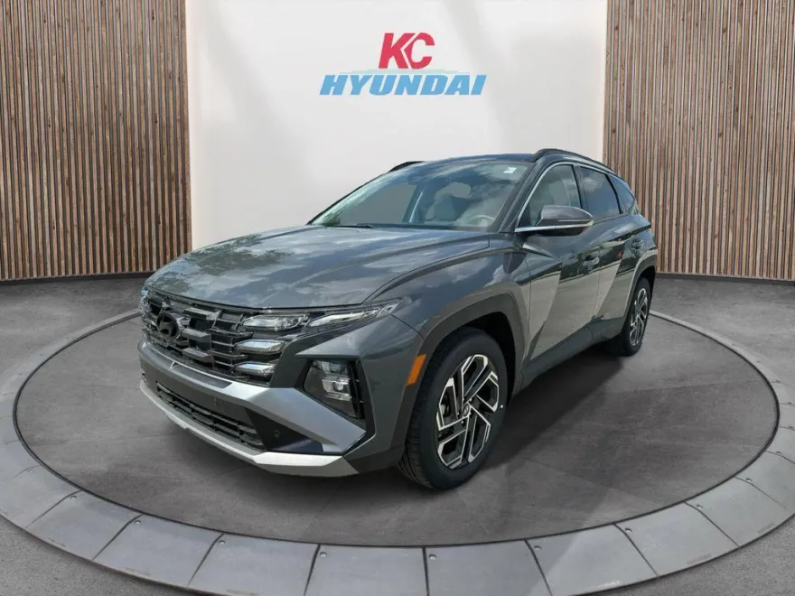 2025 Hyundai Tucson Limited photo 1