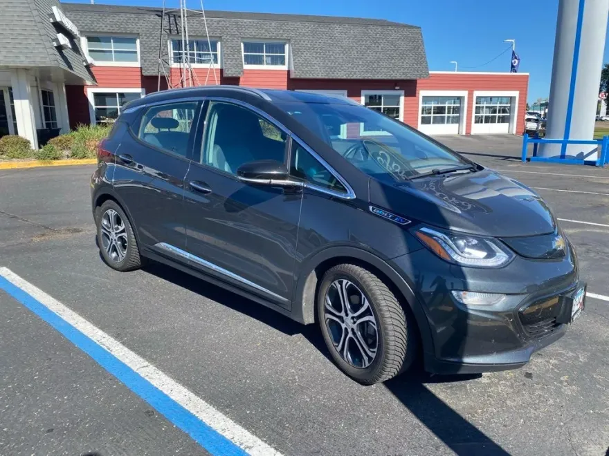 2019 Chevrolet Bolt EV Premier photo 1