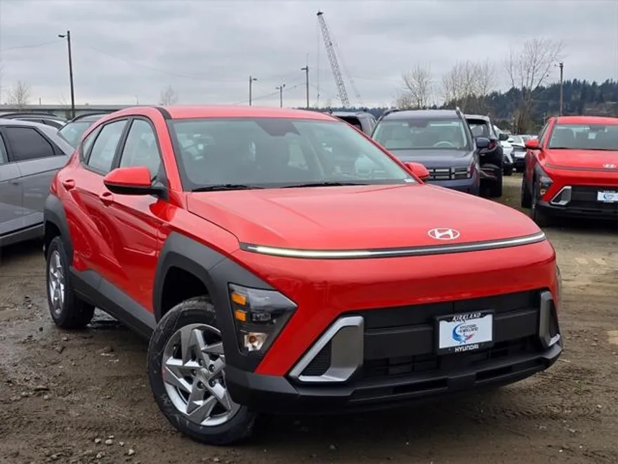 2025 Hyundai Kona SE photo 1