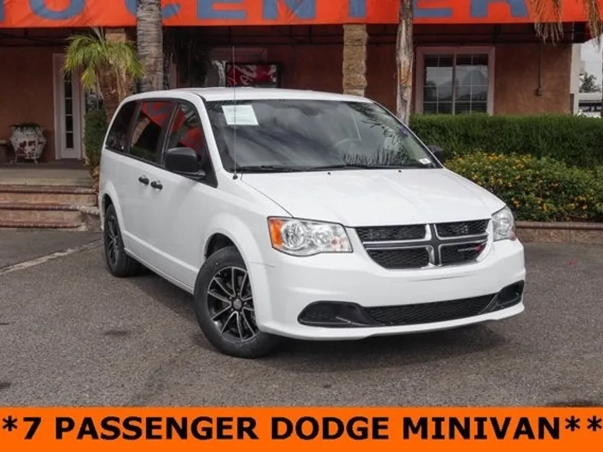 2019 Dodge Grand Caravan SE photo 1