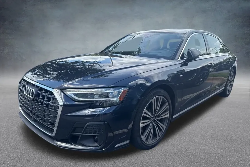 2024 Audi A8 L 55 Quattro photo 1