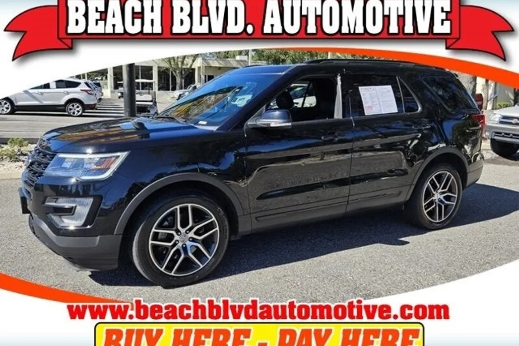 2017 Ford Explorer Sport photo 1
