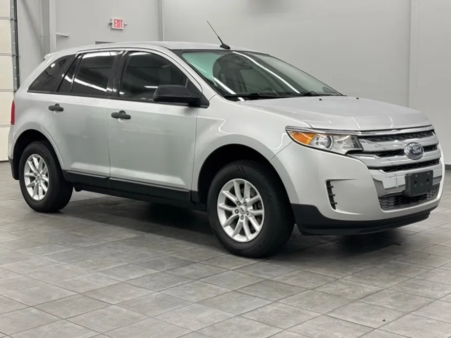 2014 Ford Edge SE photo 1