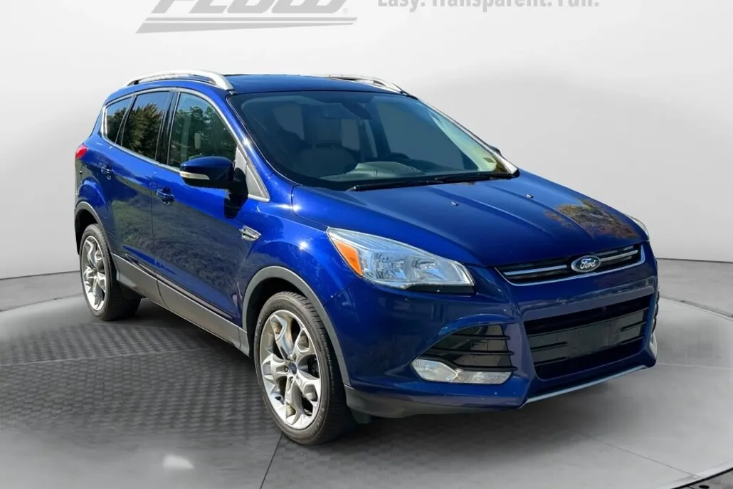 2016 Ford Escape Titanium photo 1