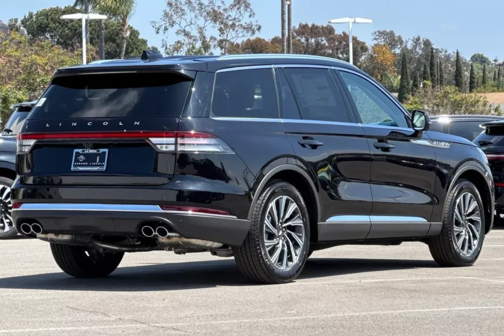 2025 Lincoln Aviator Premiere photo 1