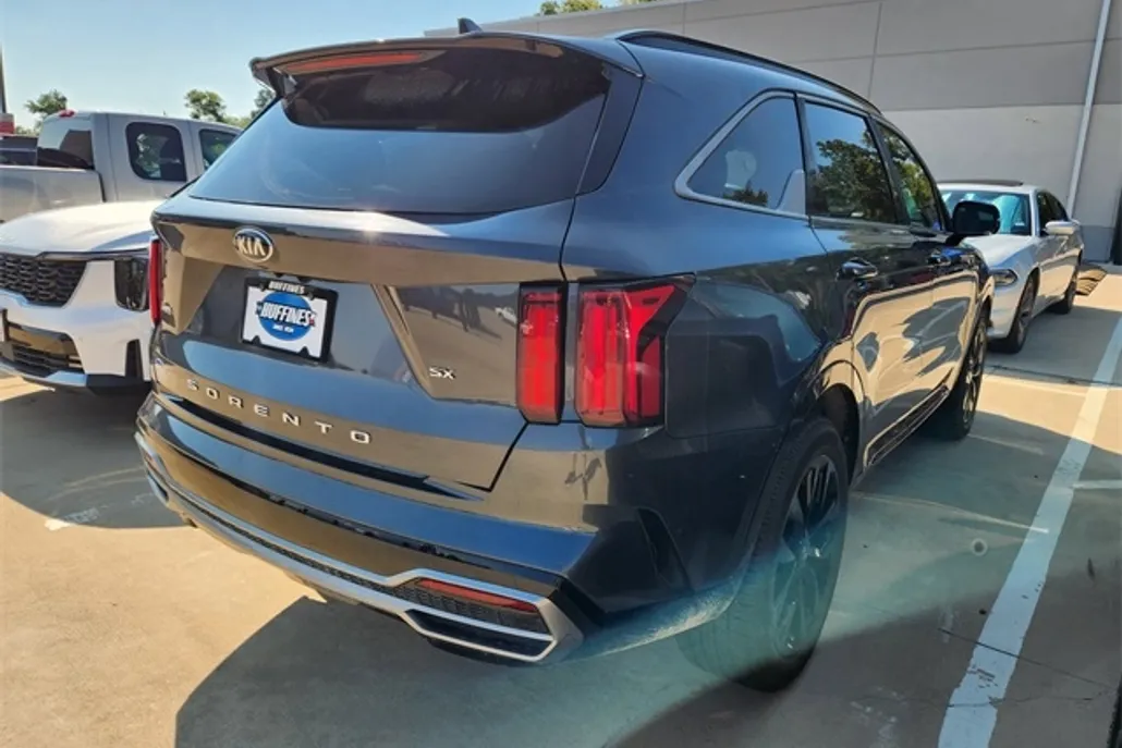 2021 Kia Sorento SX photo 1