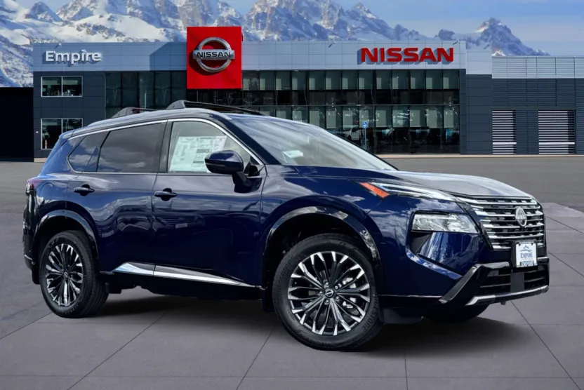 2026 Nissan Rogue Platinum photo 1