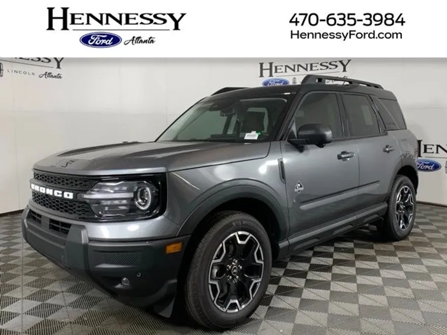 2025 Ford Bronco Sport Outer Banks photo 1