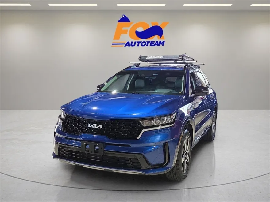 2023 Kia Sorento S photo 1