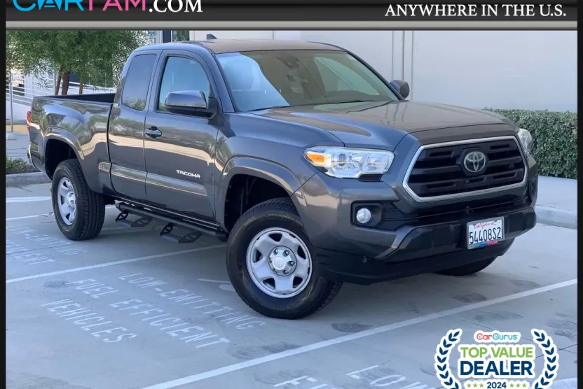 2019 Toyota Tacoma SR5 photo 1