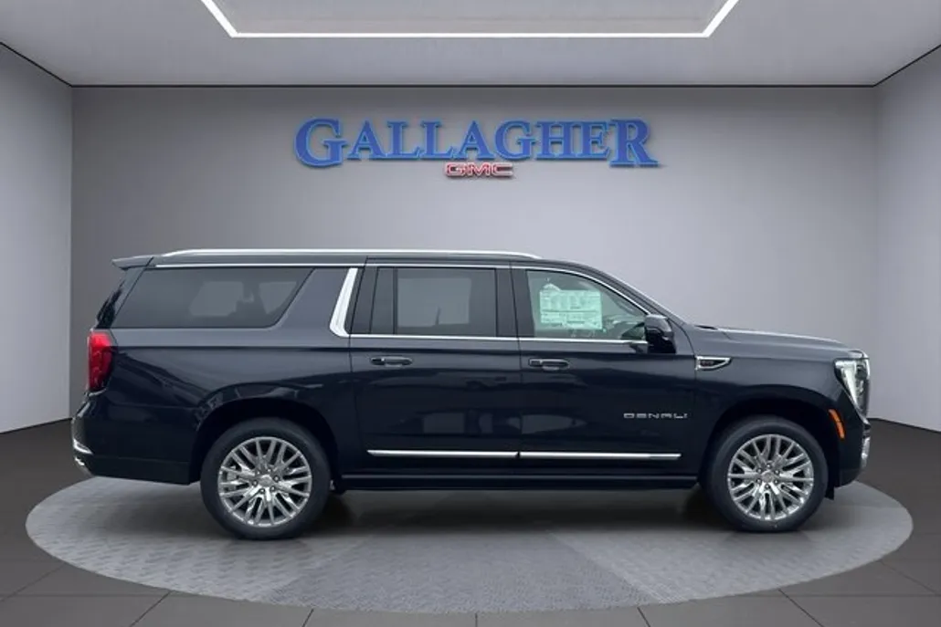 2025 Gmc Yukon XL Denali photo 1