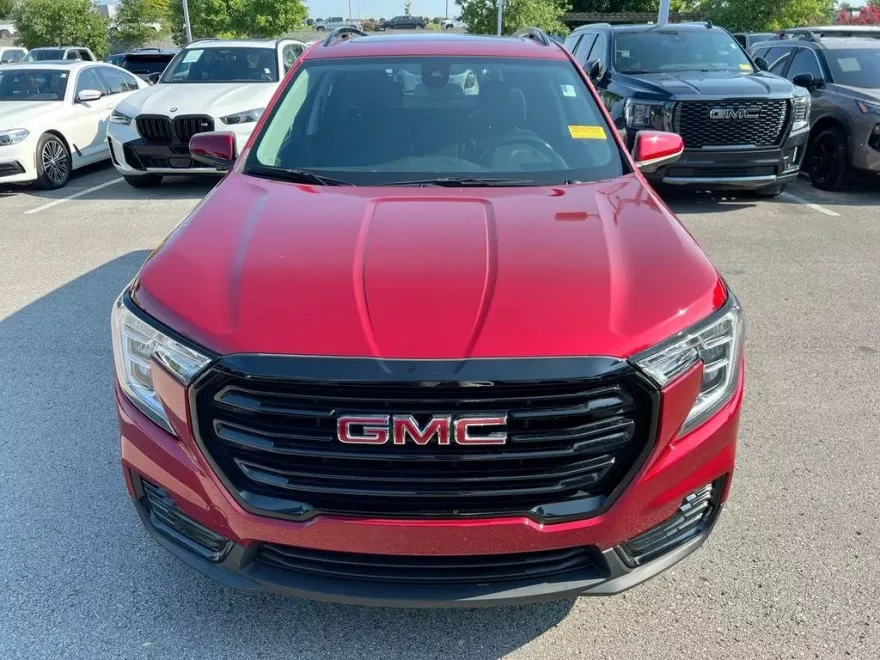 2022 Gmc Terrain SLE photo 1
