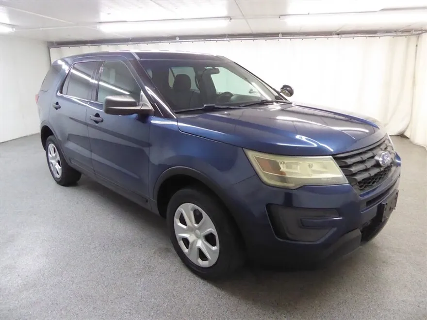 2016 Ford Explorer photo 1