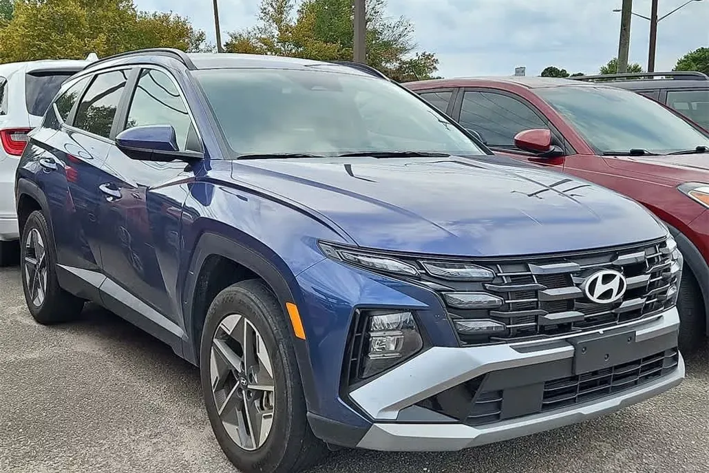 2025 Hyundai Tucson SEL photo 1