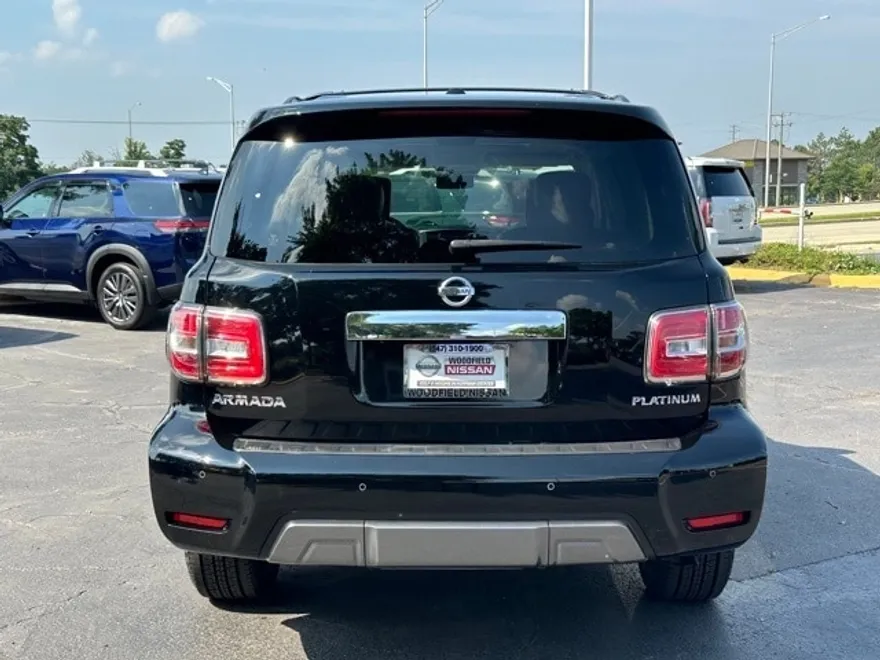 2020 Nissan Armada Platinum photo 1