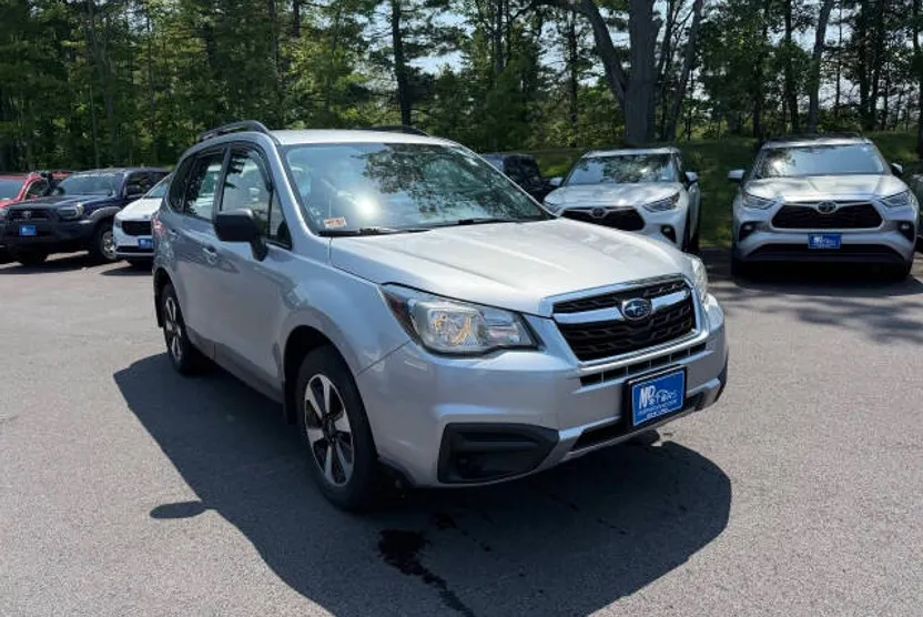 2018 Subaru Forester Base photo 1