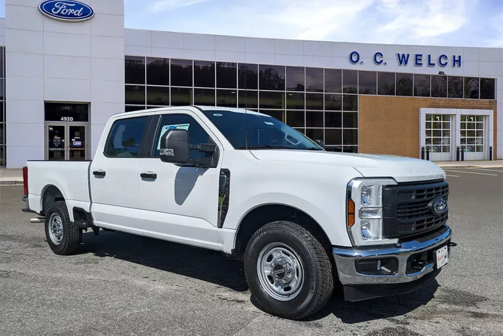 2025 Ford F-250 XL photo 1