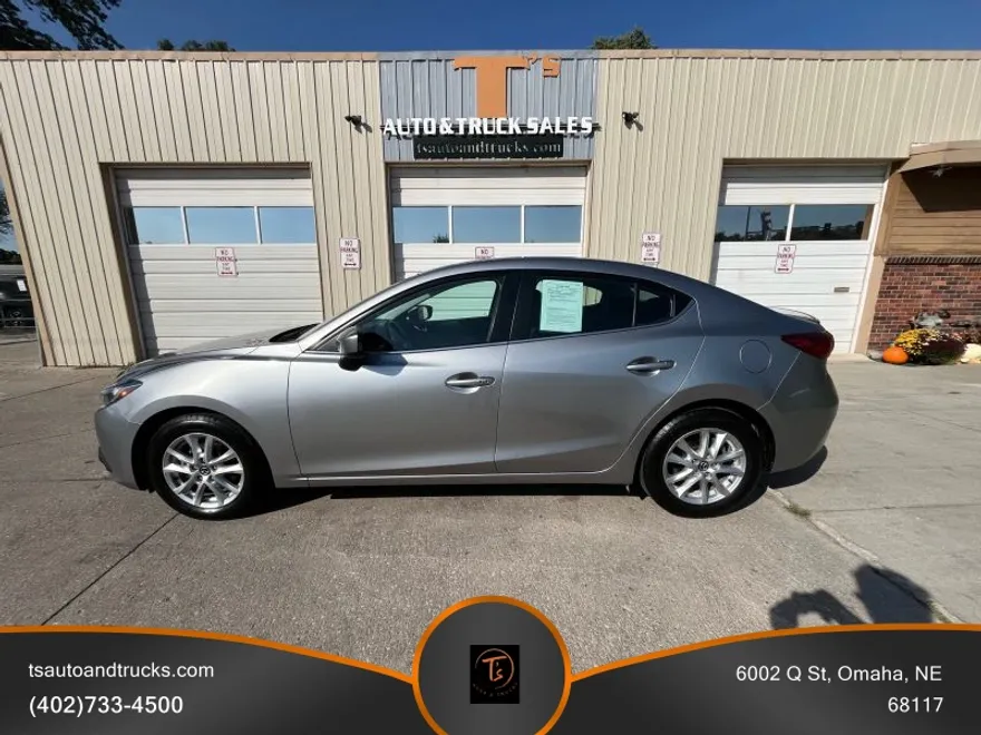 2015 Mazda Mazda3 Touring Sedan photo 1