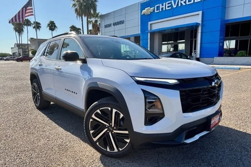 2026 Chevrolet Equinox RS photo 1