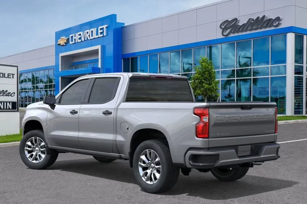 2025 Chevrolet Silverado 1500 Custom photo 1