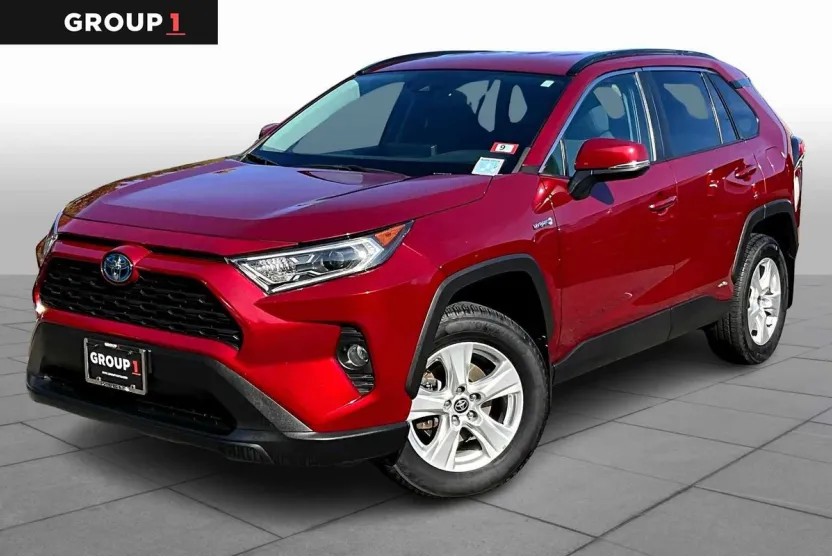 2021 Toyota RAV4 Hybrid XLE photo 1