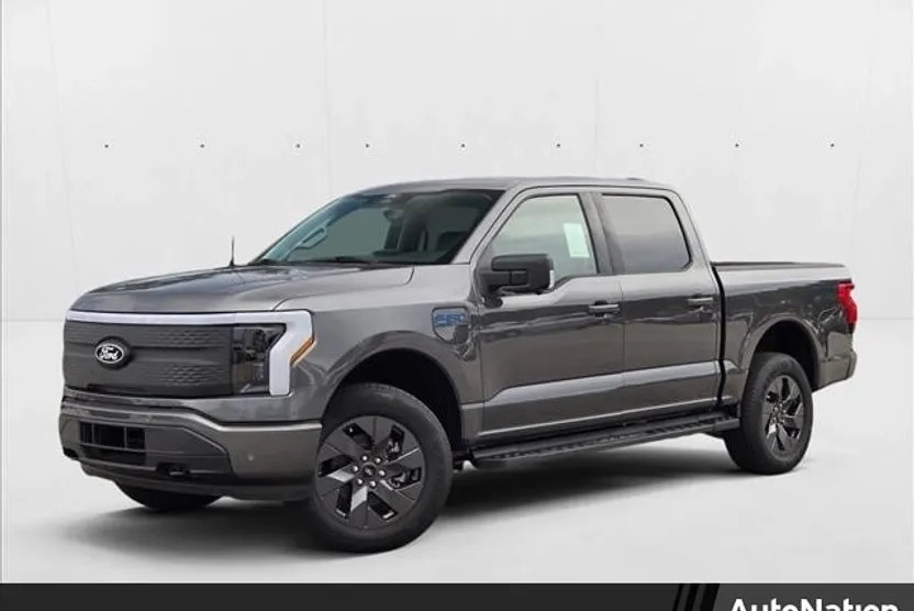 2025 Ford F-150 Lightning photo 1