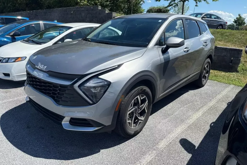 2023 Kia Sportage LX photo 1