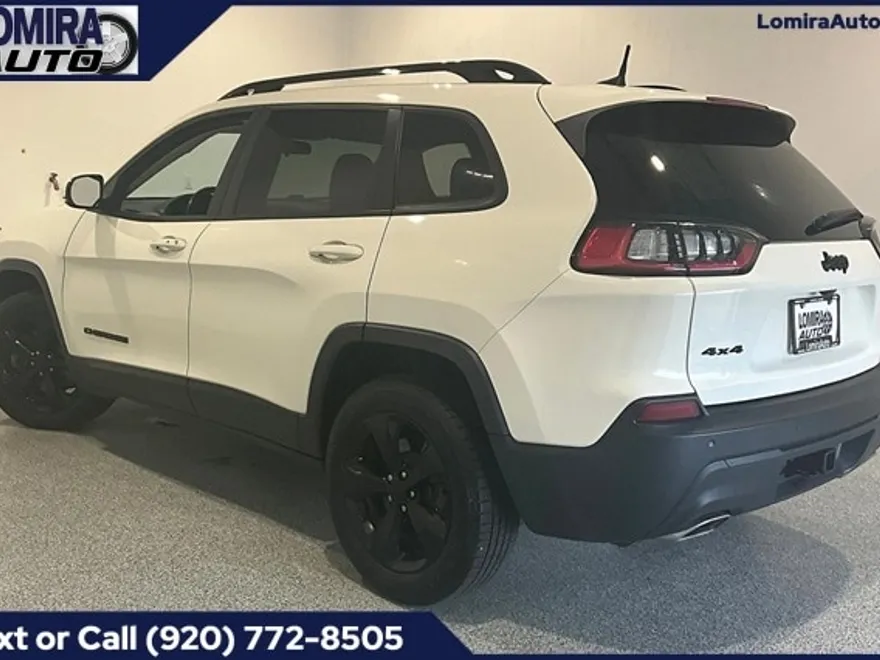 2019 Jeep Cherokee Altitude photo 2