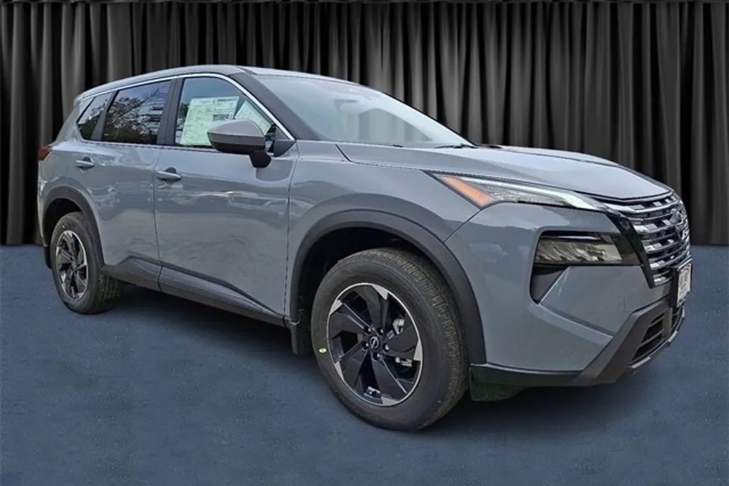 2026 Nissan Rogue SV photo 1