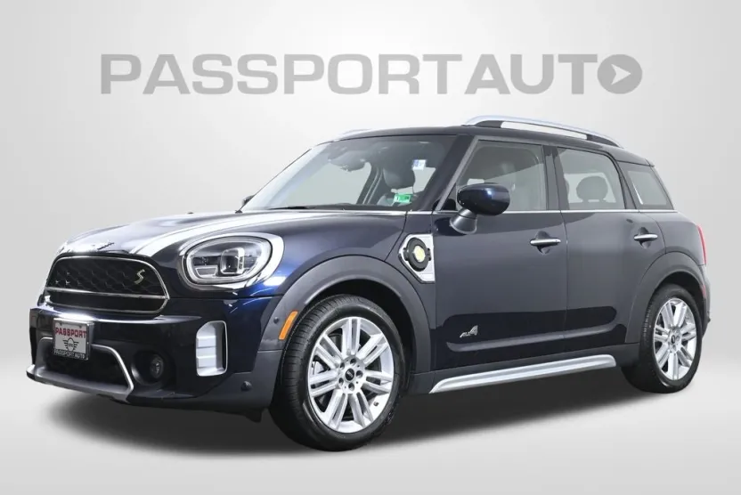 2022 Mini Countryman ALL4 SE Iconic photo 1