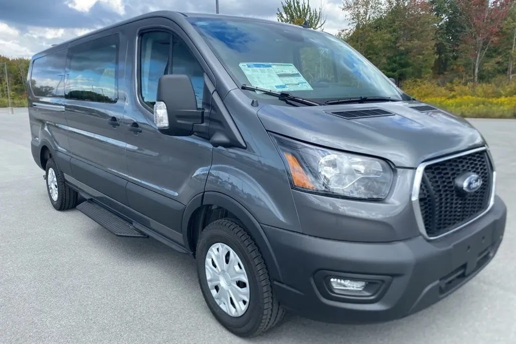 2025 Ford Transit photo 1