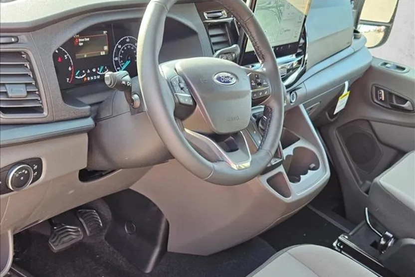 2025 Ford Transit photo 1