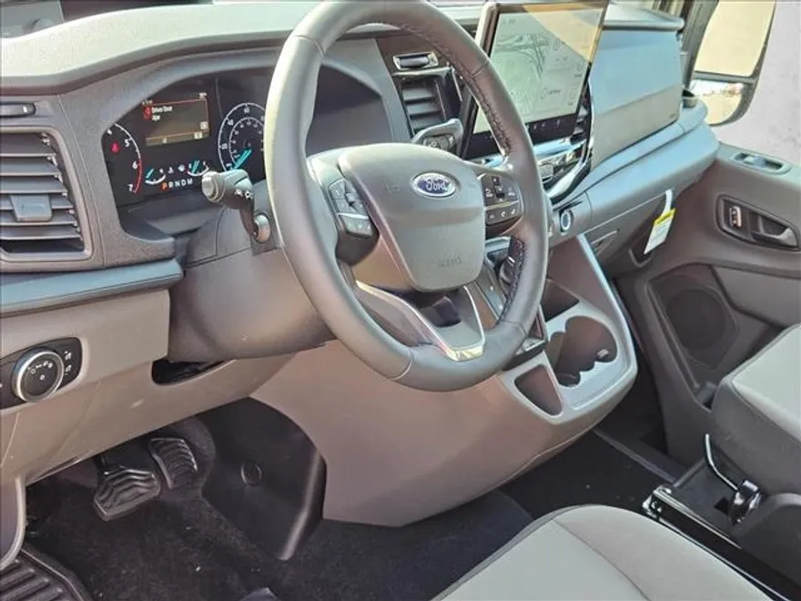 2025 Ford Transit photo 1
